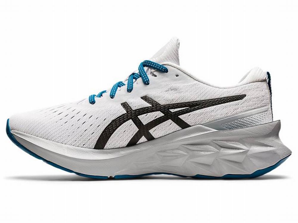 Asics NOVABLAST 2 Futócipő Férfi Fekete Fehér | 835240-AZK