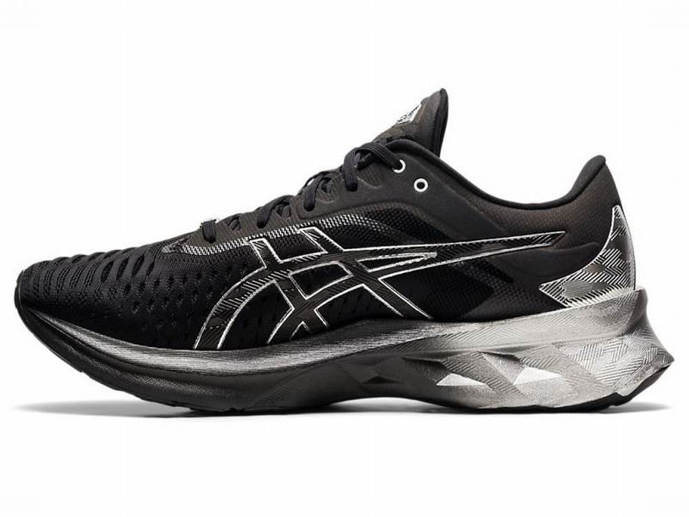 Asics NOVABLAST Platinum Futócipő Női Fekete Titán | 754926-HLW